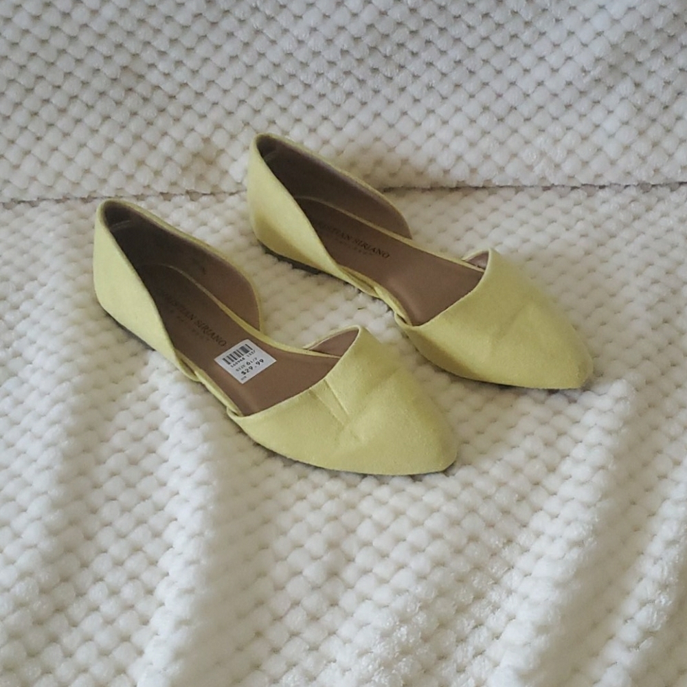 Yellow flats